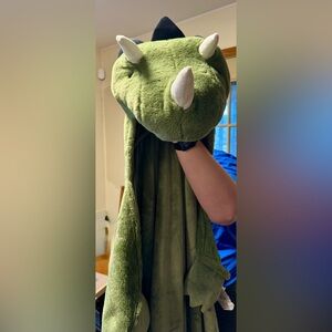 Green Plush Dinosaur throw Blanket